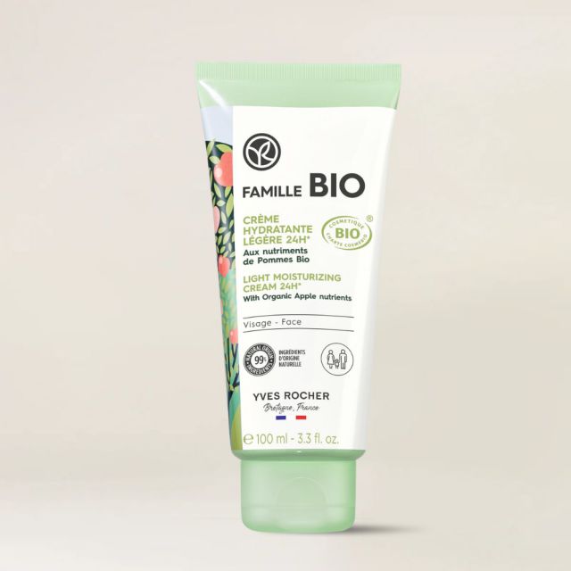 תמונת מוצר - קרם לחות לפנים מועשר בתפוח אורגני מסדרת Family Bio - מחיר המוצר 110.0000 ש״ח